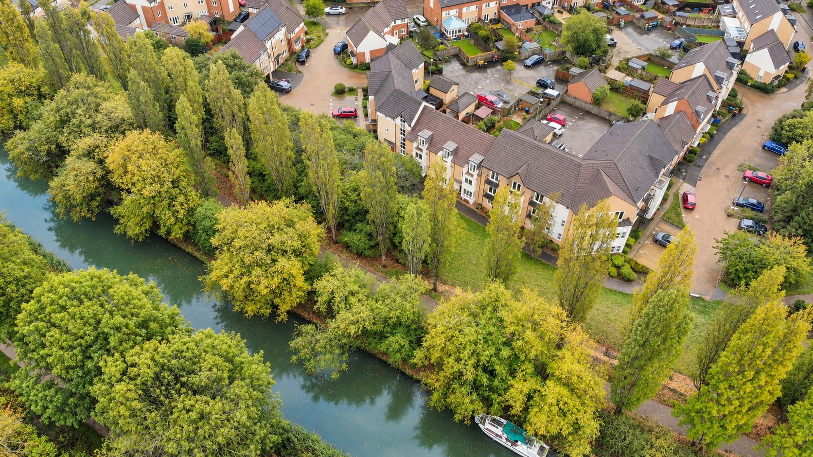 Gyosei Gardens, Willen Park, Milton Keynes